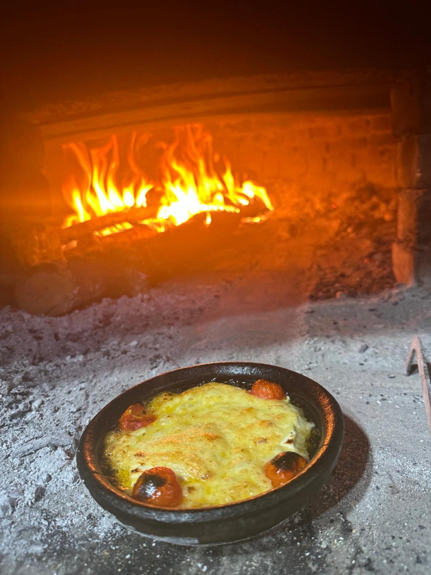 Vila Disha Tirana Exteriör bild