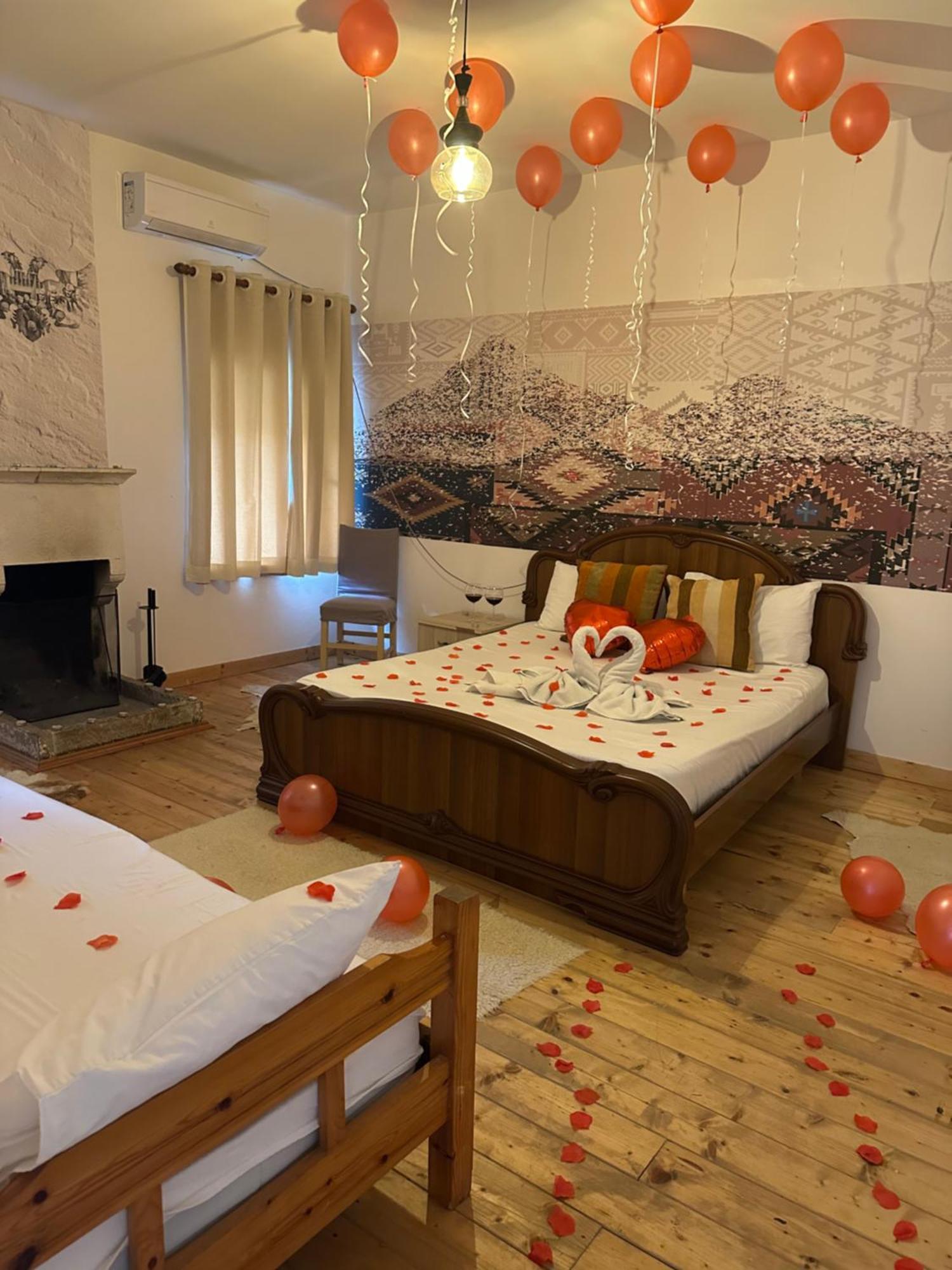 Vila Disha Tirana Exteriör bild
